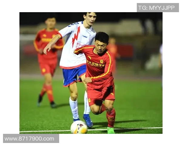 南京足球队与上海足球队赛后复盘分析：团队配合与战术执行的深度探讨