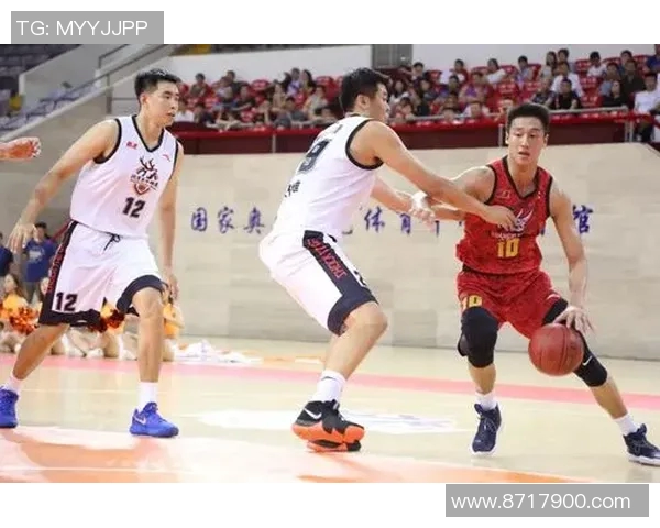 南京足球队以97分领跑冠军赛积分榜展现强大实力和竞争优势